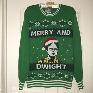 “The Office” Christmas Sweater! 💚